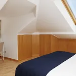 Bed & Breakfast Flores 4*