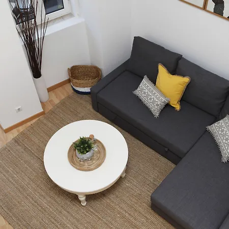 フローレス ゲスト ハウス