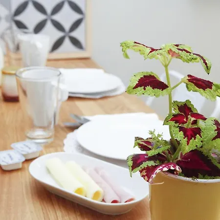 Bed & Breakfast Flores Lisbon