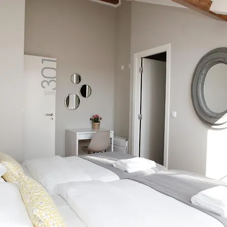 Bed and Breakfast Flores